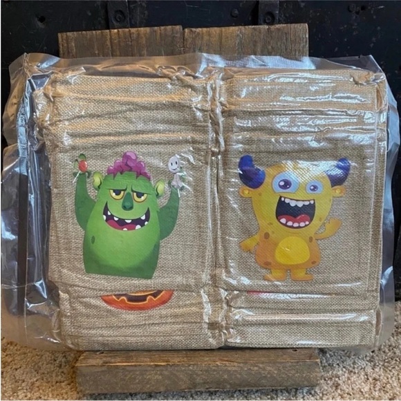 18PCS Halloween Burlap Gift Bags - Large Monster Goody Treat Bags w/ Drawstring - Picture 4 of 6